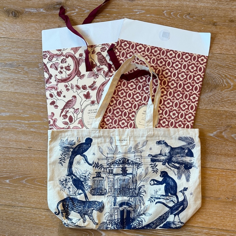 Sezane Cream Canvas Tote with Navy Illustrative Print BRAND NEW